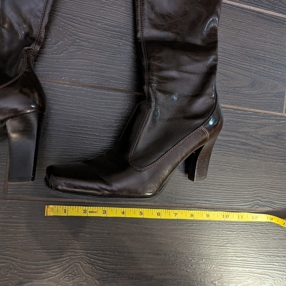 Franco Sarto Cosette Brown Knee High Heeled Boots Size 5.5 Y2K Chic - Picture 8 of 11